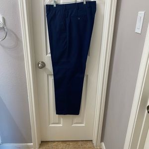 Brooks brothers men’s dress pants 36x30, 56/44 % cotton/poly